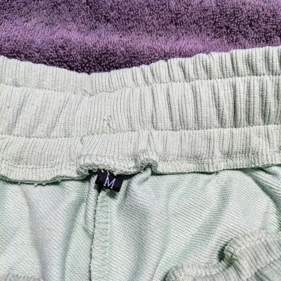 MEROKEETY Women Oversized Batwing Sleeve Lounge Sets Sweatshirt and Shorts Sz. M - Picture 7 of 10